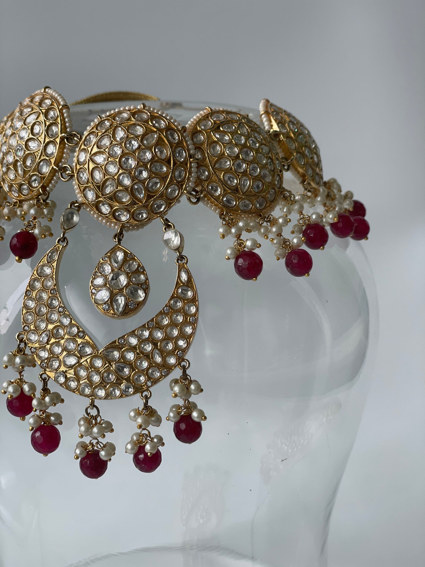 White Kundan Choker Set With Red Beads