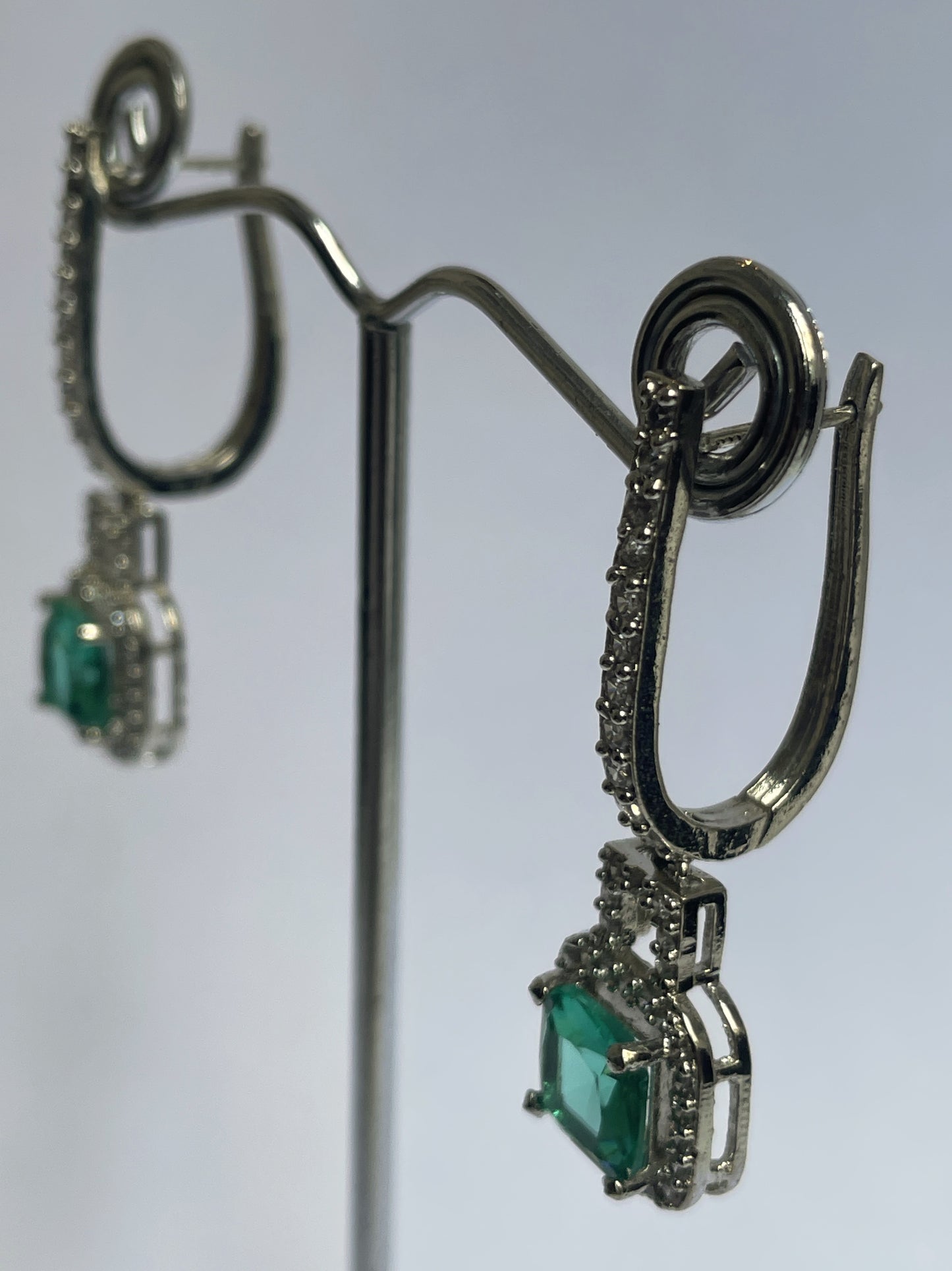 Simple Crystal Danglers