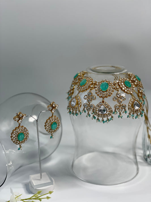 Electric Blue Kundan Necklace Set with Blue Beads