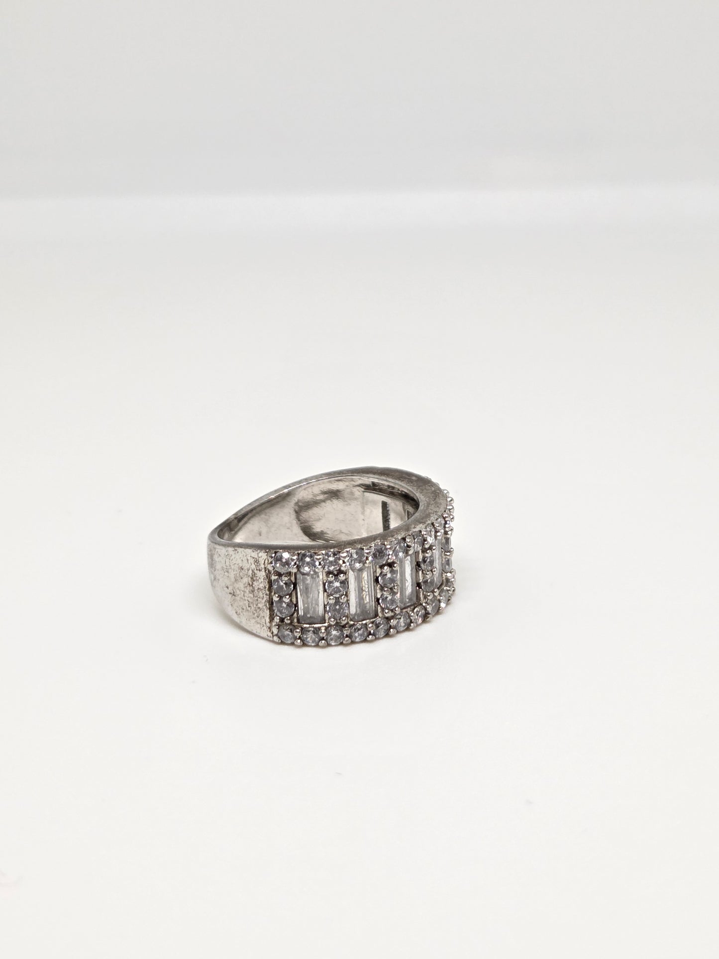 Baguette Zircon Band Ring