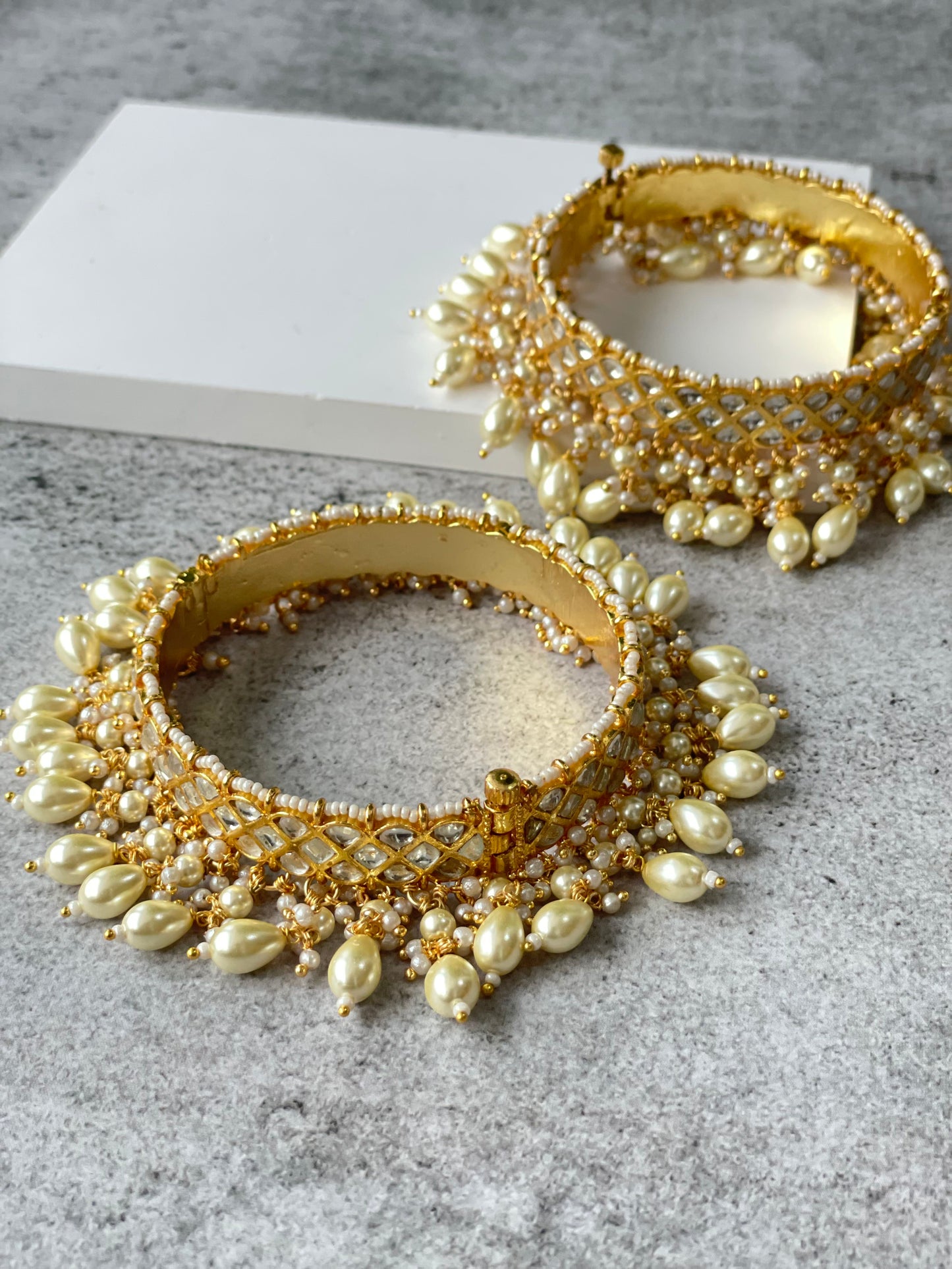 Kundan Openable Bangle Set with Beads and Pearls