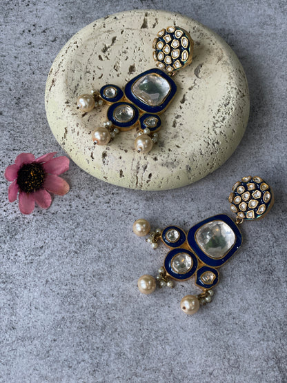 Blue Enamelled Ethnic Kundan Necklace Set
