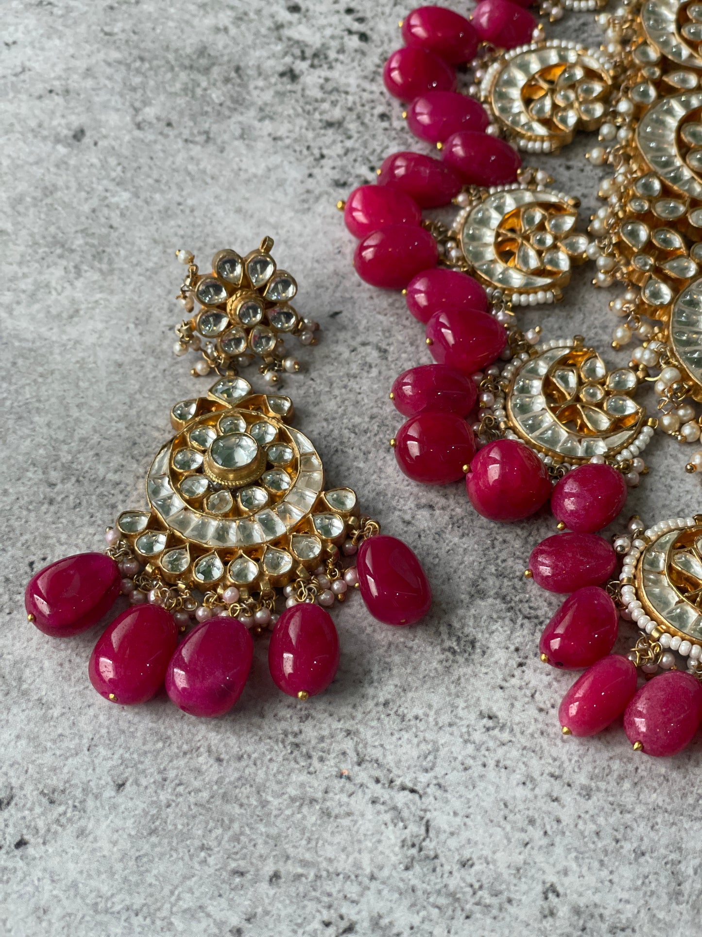 Ethnic Kundan Set with Red Beads and Maang Tikka