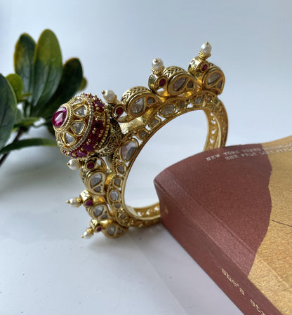 Gold Finish Traditional Kundan and Pearl Bangle