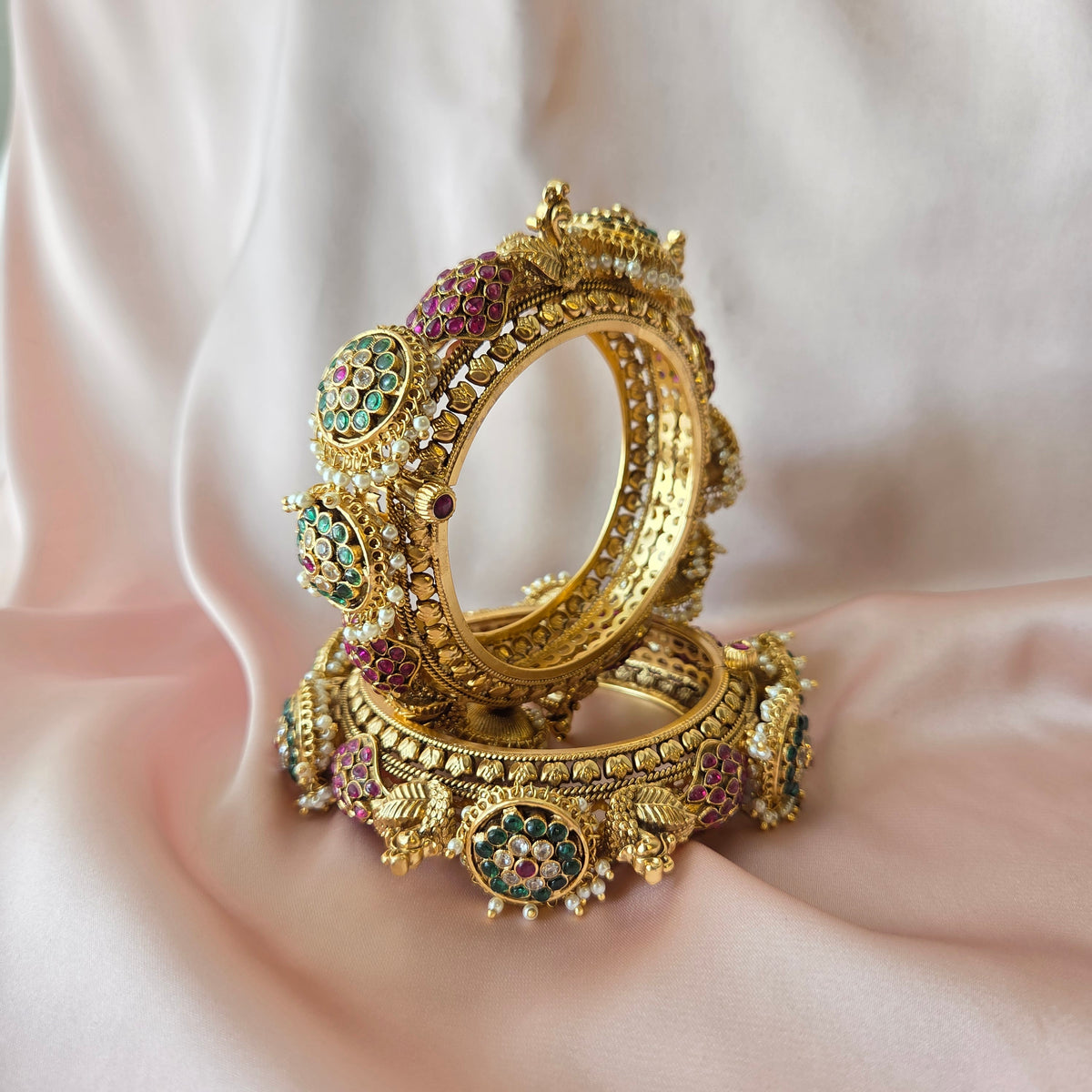 Multicolour Kundan Regal Traditional Bangle