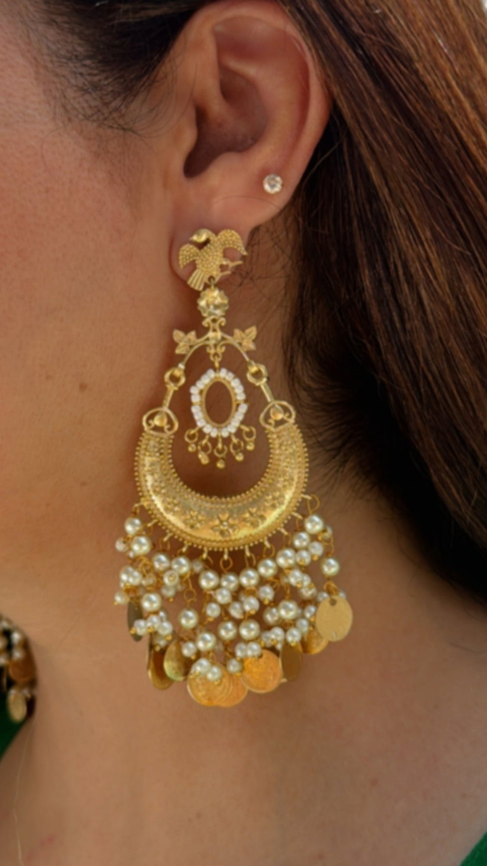 Antique Carved Gold Chaandbaalis