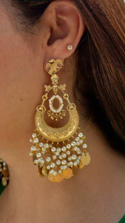 Antique Carved Gold Chaandbaalis