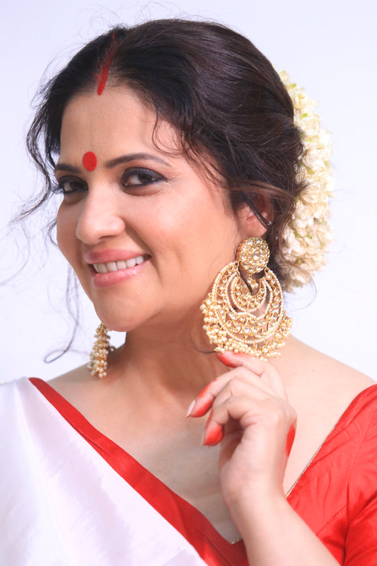 Gold Finish Kundan and Pearl Utsav Chaandbaalis
