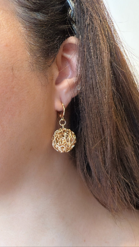 Wired Gold Ball Earring