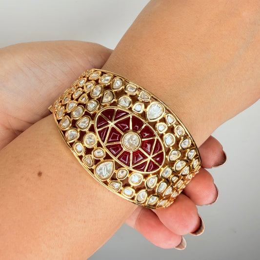 Red Stone Studded Single Bangle Bracelet