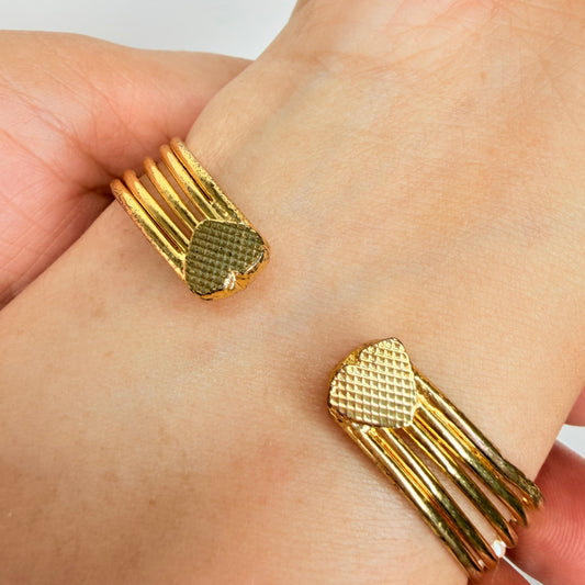 Gold Finish Kundan Cuff Bracelet