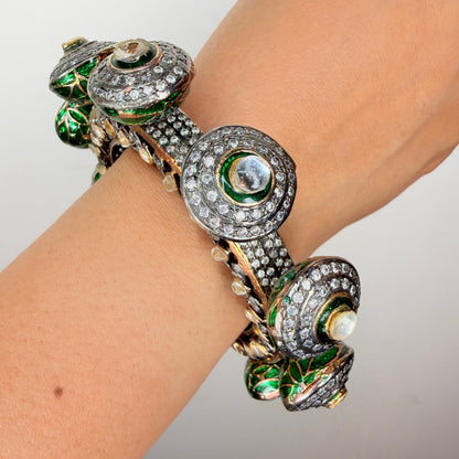 Kundan Single Kada Bangle with Green Enamel