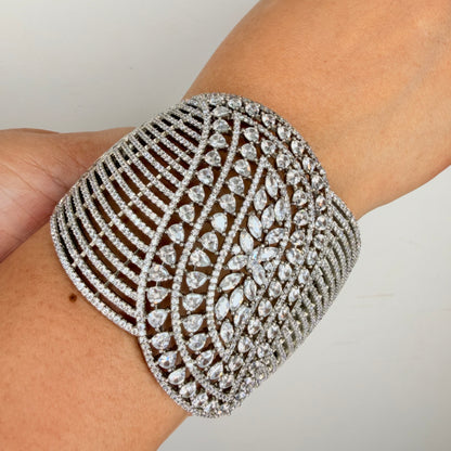 Broad and Bold Zircon Openable Bracelet