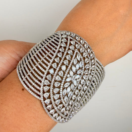 Broad and Bold Zircon Openable Bracelet