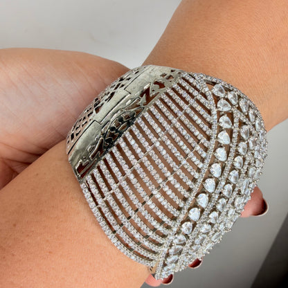 Broad and Bold Zircon Openable Bracelet