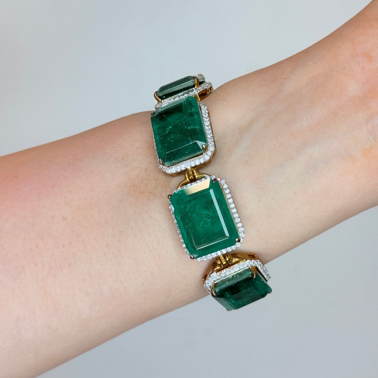 Chunky Emerald Zircon Accent Bracelet