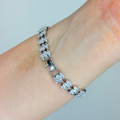 Classic Zircon Bracelet in White Finish