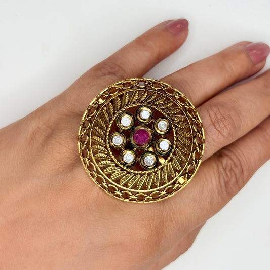Gold Ring With Kundan Work