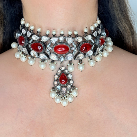 Black Finish Chunky Red Stone with Kundan and Pearls Necklace Set