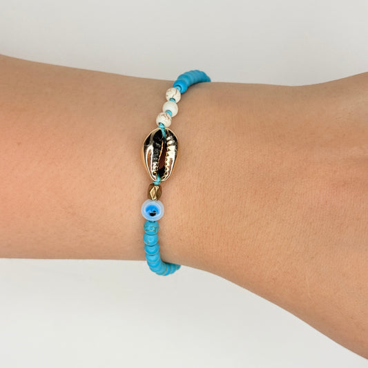 Sea Shell Thread and Beaded Bracelet