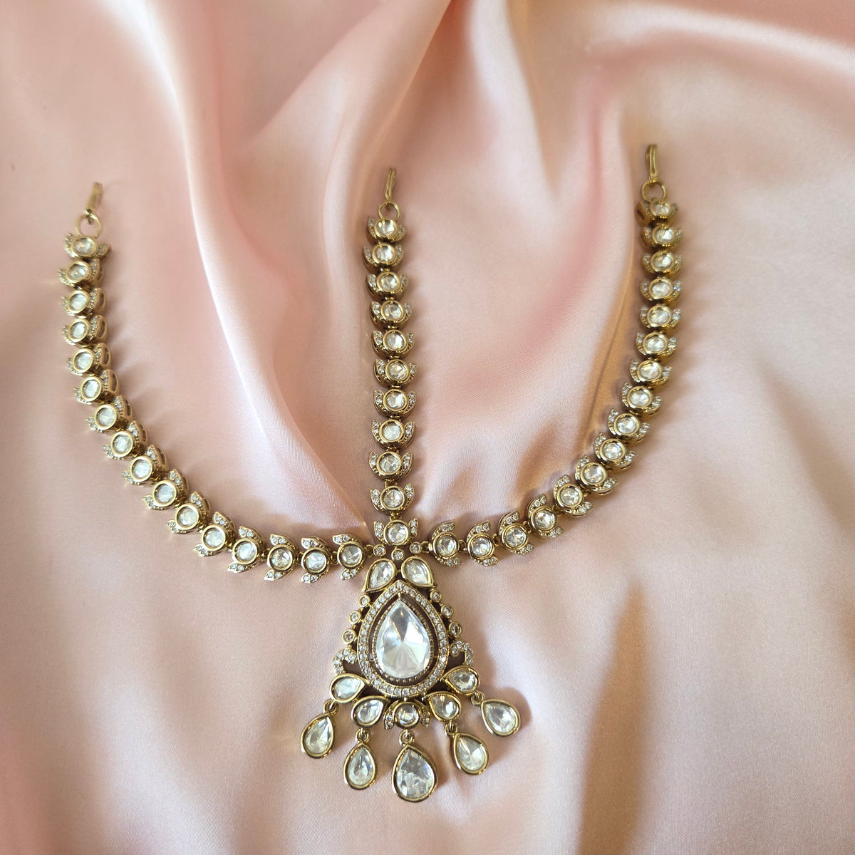 Regal Kundan Cascade Hair Jewellery