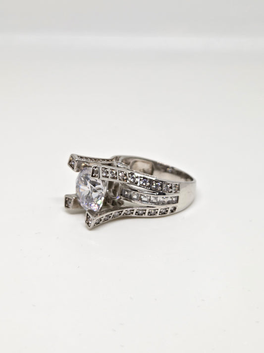 Solitaire Zircon Ring
