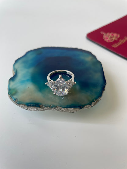 Pear Solitaire Side Stone Zircon Ring