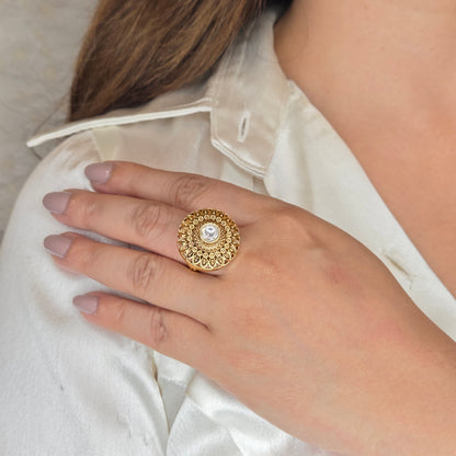 Gold Filigree Kundan Ring