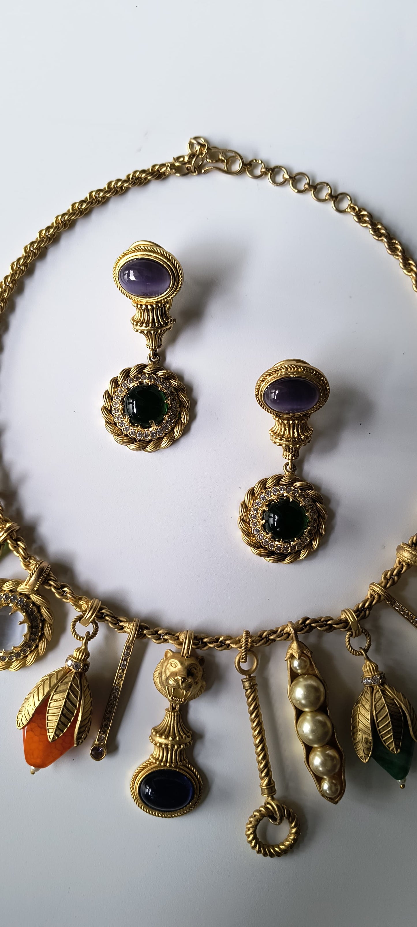 Matte Gold Finish Quirky Necklace Set with Pearls and Multicoloured Stones