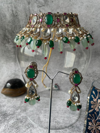 Kundan Necklace Set with the perfect Red and Green Stone Combo, accentuated with Pearls