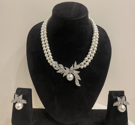 Pearl and Zircon Accented Classic Necklace Set