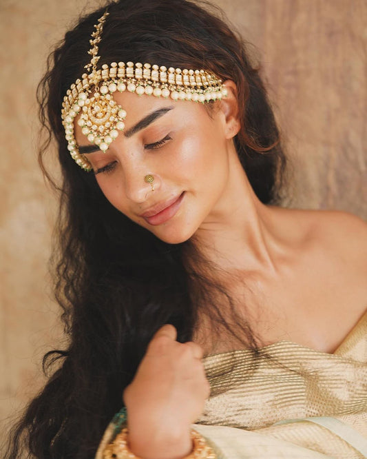 Kundan and Pearl Matha Patti
