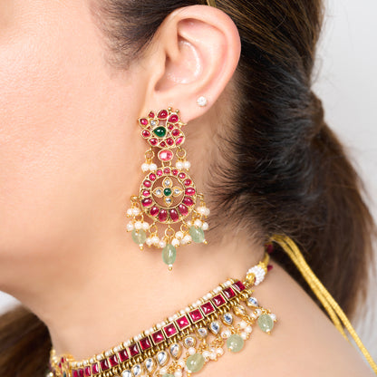 Red Semi Precious Stones and Green Beads Necklace Set