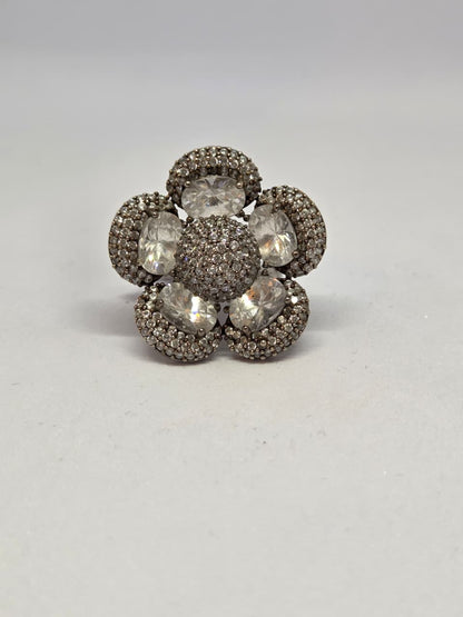 Zircon Embellished Flower Ring