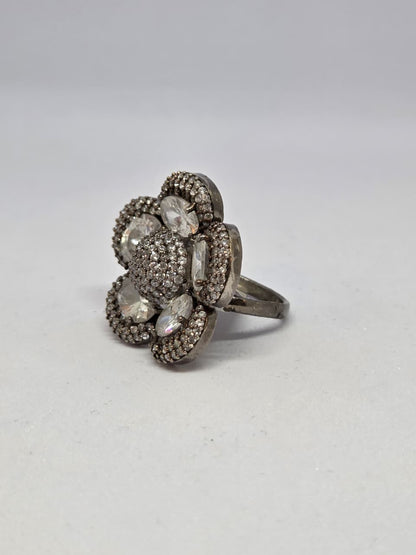 Zircon Embellished Flower Ring