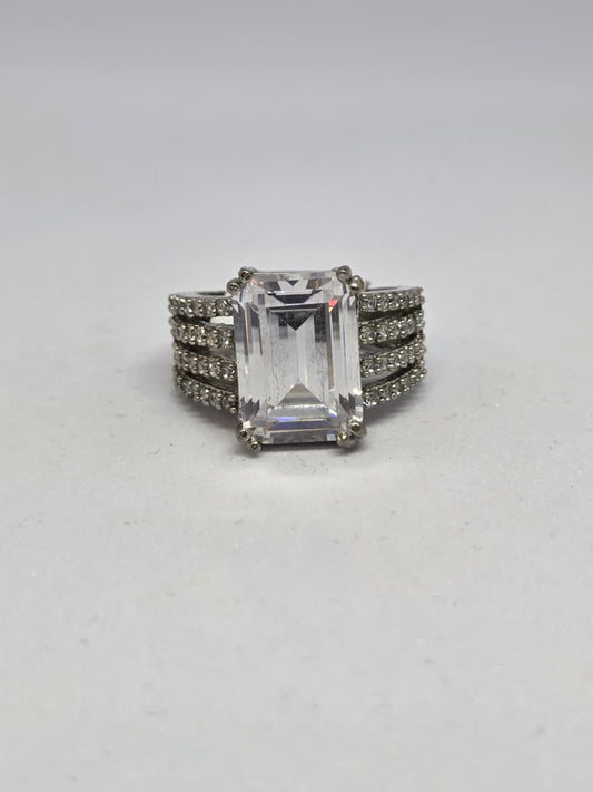 Rectangle Solitaire Zircon Ring