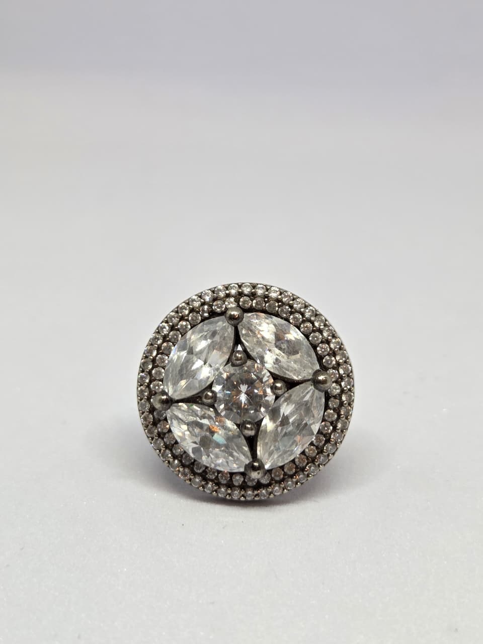 Black Rhodium Finish Flower Zircon Ring