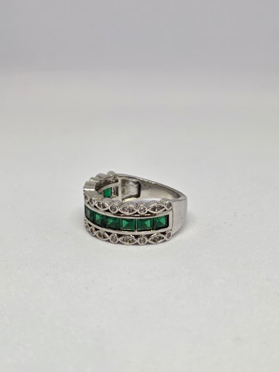 Petitie Colorful Zircon Rings