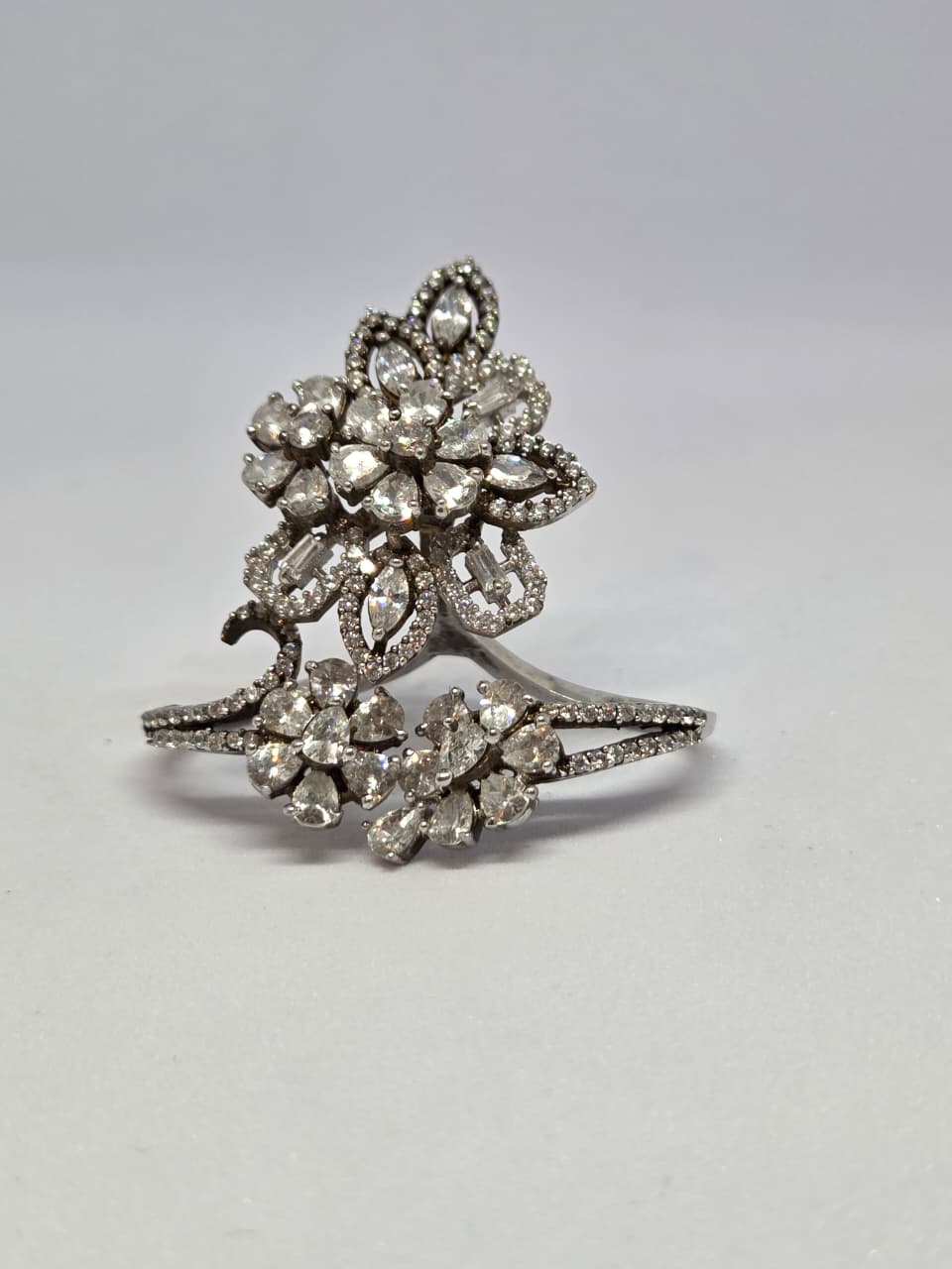 Sparkled Zircon Floral Ring