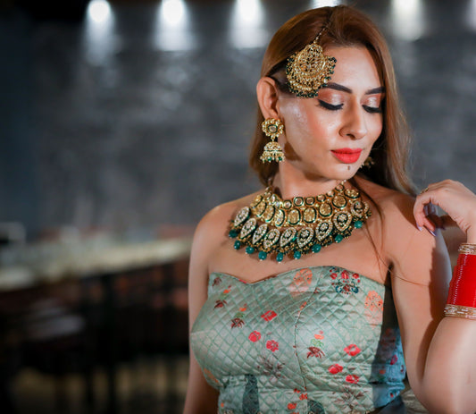 Green Meenakaari Kundan Necklace Set